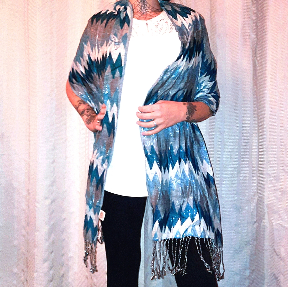 Mossimo Scarf - Picture 2 of 4